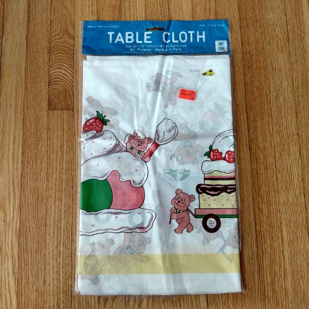 Vintage Plastic Tablecloth Bears Dessert 54x72 Woolworth's NIP Made in Hong Kong